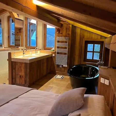 Bellevue 5*, Chalet
